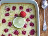 Clafoutis aux framboises, noix de coco et citron vert