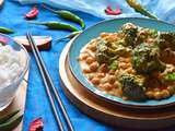 Curry Massaman de Brocolis et Pois Chiches