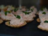 Rillettes de saumon et sa mini Coquille originale et croquante