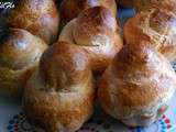 Brioches à tête au lait d'amande