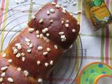 Brioche moelleuse à l'huile d'olive au safran