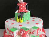 Gâteau  Minnie  Vert et Rouge en Pâte à Sucre