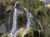 Balade au cœur d une magnifique clairière et cascade