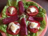 Salade, bresaola,tomates, mozzarella à l'huile de noix