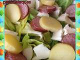 Salade d'hiver à la mozza, petites pommes de terre et saucisses montbéliardes