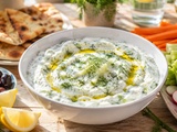 Tzatziki grec traditionnel : la recette authentique fraîche