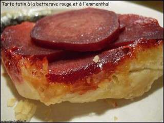 Tarte Tatin à la betterave rouge et à l'emmenthal