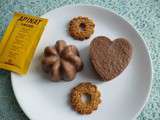 Gâteaux crus diététiques cacaotés aux biscuits à l'anis avec psyllium et yaourt (sans oeufs, sans sucre ajouté et sans cuisson)