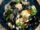 Moules en bouillon THAÏ de Cyril Lignac dans Tous en cuisine