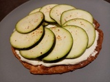 Tarte croustillante à la courgette fraîche