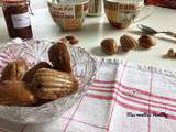 Madeleines aux pistaches et aux amandes