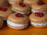 Macarons tomate séchée et fromage frais