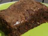 Brownie gourmand au chocolat- noix-noisettes