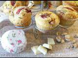 Muffins chocolat blanc , Fraises et Pistaches (et poivre noir sauvage )