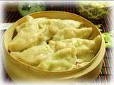 Raviolis Chinois { zhǔ jiǎozi ( 煮饺子) } au saumon fumé , carotte et chou vert et riz