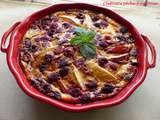 Clafoutis pêche-framboise