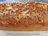 Gâteau yaourt pommes noisettes