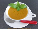 Soupe froide courgette et tomate