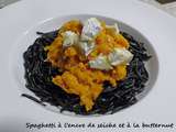 Spaghetti à l’encre de seiche et à la butternut