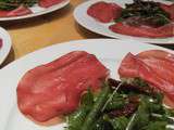 Roquette, haricots verts et bresaola, vinaigrette au porto