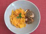 Roulé de poulet et ses tagliatelles de carottes