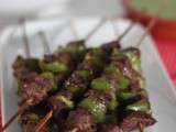 Brochettes de boeuf au mojo vert