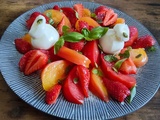Tomates fraises et mozzarella en salade