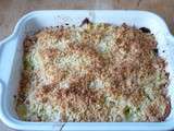 Crumble salé aux courgettes, chèvre frais et saumon