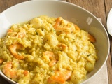 Risotto au curry, noix de St-Jacques et gambas