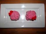 Roses en mousse de fruits rouges