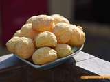 Gougères au comté et son craquelin