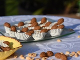 Petits gâteaux sans cuisson aux cacahuètes