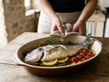 Découvrez la dorade au four : recette facile et savoureuse