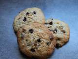 Cookies  chocolat blanc/pistaches et chocolat noir/noisettes