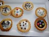 Mini tartelettes chantilly et perles chocolat