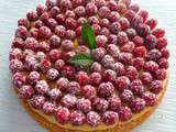 Tarte aux framboises et crème pâtissière infusée à la menthe