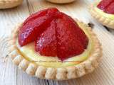 Tartelettes aux fraises et crème patissière au chocolat blanc