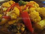 Moroccan Cauliflower Tajine with Chicken and Potatoes / Tajine Marocain de poulet au chou fleur et patates [Flickr]