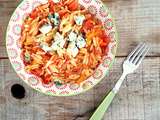 Comme une poêlée de tomates,poivrons, petites pâtes et roquefort (As a pan fried tomatoes, peppers, small pasta and roquefort cheese)