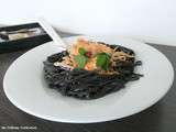 Crevettes sautées aux pâtes à l'encre de seiche (Shrimp sautéed pasta with squid ink)