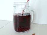 Jus de raisin chaud aux épices (Hot grape juice with spices)