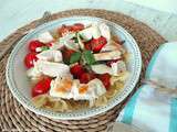 Salade au poulet grillé, tomates, mozzarella (Salad with grilled chicken, tomato, mozzarella)