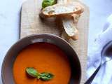 Creamy Tomato soup with coconut and basil // Velouté de tomates à la noix de coco et au basilic