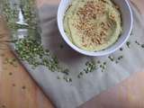 Split pea hummus with dukkah // Houmous de pois cassés et dukkah