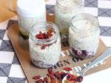 Overnight porridge aux flocons d’avoine et graines de chia