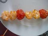 Brochettes crevettes tomates cerises