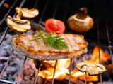 Ce geste tout simple qui empêche le poisson de coller au barbecue (et peu de gens le connaissent)