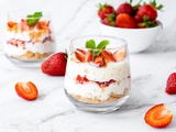 Tiramisu aux fraises : voici dans quoi tremper vos biscuits pour un résultat ultra gourmand