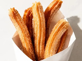 Véritable recette de churros de fête foraine : 180 °c et 4 gestes pour les garder croustillants