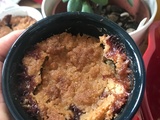 Crumble aux pommes, aux poires et au chocolat